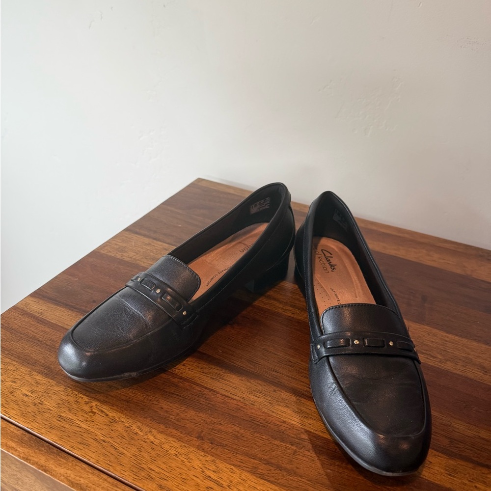 Clarks Black Leather Loafers Classic Flats
